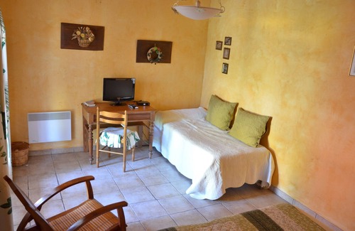 Prunete Hotel | Habitaciones con encanto cerca del mar y la montaña. DORMITORIO 1