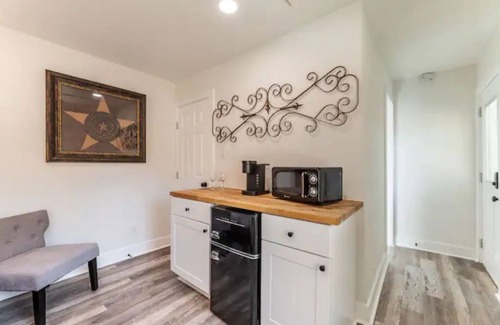 Liberty Hill Casa | Charming guest studio in the heart of Liberty Hill