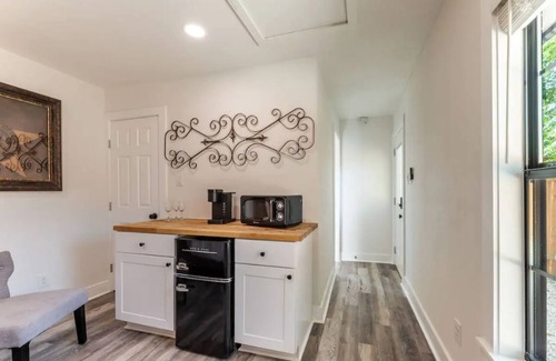 Liberty Hill Casa | Charming guest studio in the heart of Liberty Hill