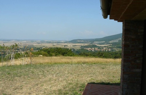Castellina Marittima Casa | Casa encantadora con una vista impresionante desde Pisa hasta la isla de Elba