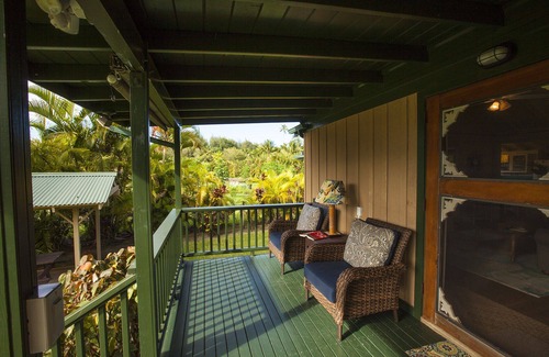 Hanalei Cabaña | Hermosa, histórica casa de 2 dormitorios en la bahía de Hanalei con A / C!