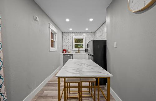 Houston Heights Apartamento | Charming Heights Apartment Near Cafes & Dining