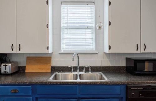 West Plaza Casa | Westport Hideaway 15