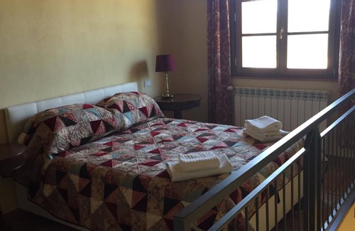 Colleoli Apartamento | Encantador apartamento en una colina