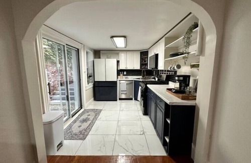 Fells Point Casa | Charming Historic Baltimore Home