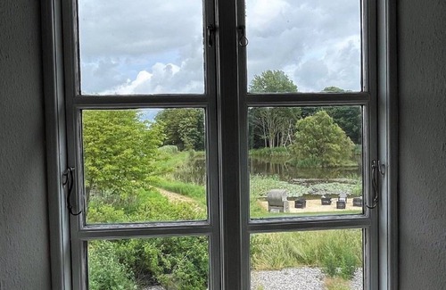Ockholm Apartamento | Charming Holiday Apartment in Reetdachhaus Bongsiel, Ockholm