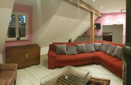Garz/Rugen Apartamento | Encantador apartamento de vacaciones en el Lindenhof en Garz en Rügen