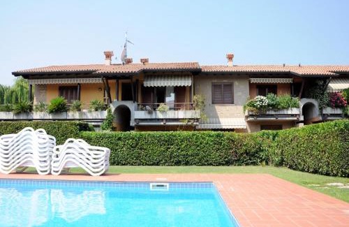 Montioni Casa | Charming Holiday home in Lazise with Swimming Pool