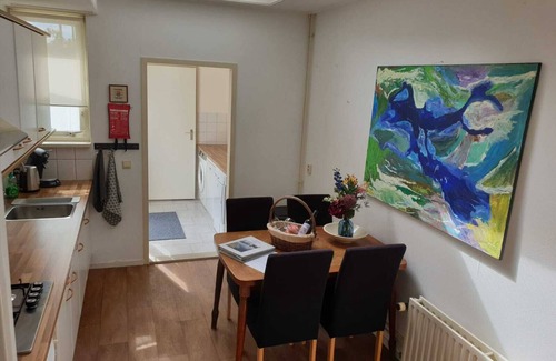 Kortgene Casa | Amplia casa de vacaciones con jardín, en el centro del pueblo, a poca distancia de Veerse Meer