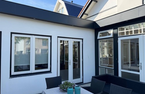 Zandvoort Villa | Charming Holiday Villa in Zandvoort South - Just 200 Meters from the Beach