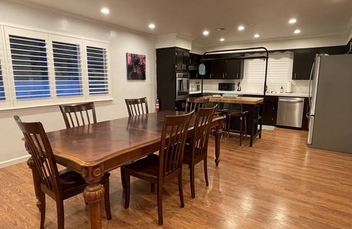 Citrus Heights Casa | Charming home for family and friends on 2+ acres