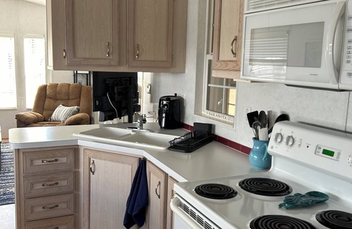 Braden River Complejo | Charming Home in amazing Sun Outdoors Sarasota Resort - sleeps 5