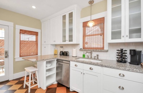 Greater Heights Casa | Charming Home in Heights Pet Friendly