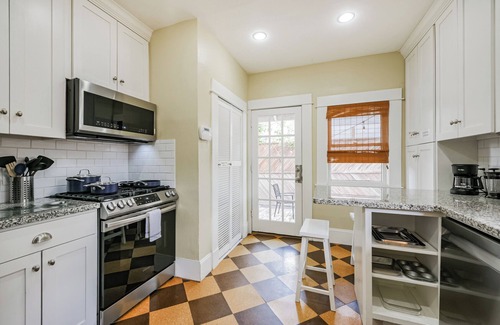 Greater Heights Casa | Charming Home in Heights Pet Friendly