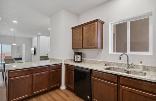 North Valley Casa | Charming home in North Valley!