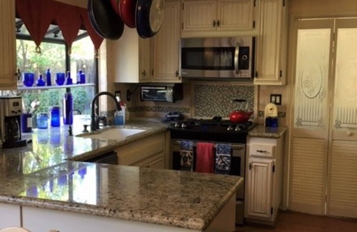 Canyon Country Casa | Charming Home in Quiet Picturesque Neighborhood