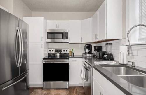 South Perry District Casa | Hip House! ¡A 5 minutos del centro!