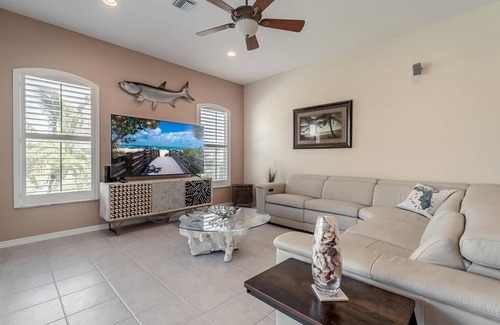 Pinehurst Casa | Charming home offers memorable moments. Pool - Villa Cheery Waters Retreat - Roelens Vacations