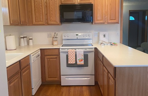 Spokane Casa | Charming Home on Fenced Corner Lot with Front Porch