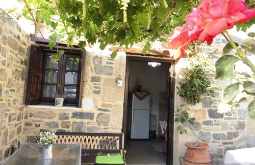 Archangelos Casa | Encantadora casa a los pies de la acrópolis en Archangelos, Rodas