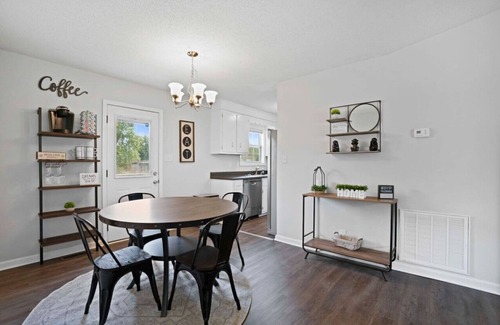 Clarksville Casa | Charming House Close to Fort Campbell and Casino