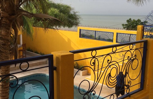 Mbour Casa | Encantadora casa frente al mar con piscina