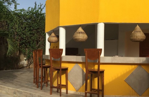 Mbour Casa | Encantadora casa frente al mar con piscina