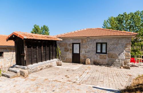 Castelo de Paiva Casa | Charming House Fornos + Pool