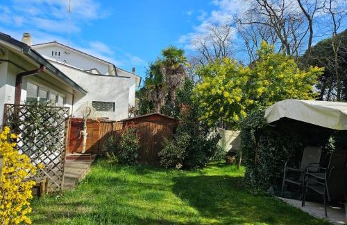 Marina di Ravenna Casa | Charming house in Marina di Ravenna with fenced garden