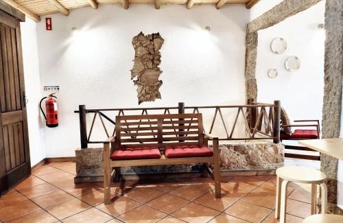 Beira Casa | Charming House in Beirã with Garden