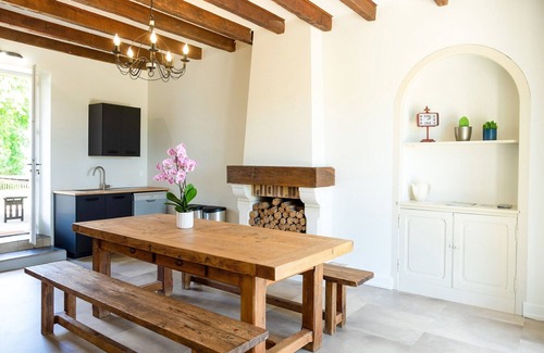 Coubjours Casa | Casa Encantadora en Coubjours con Piscina