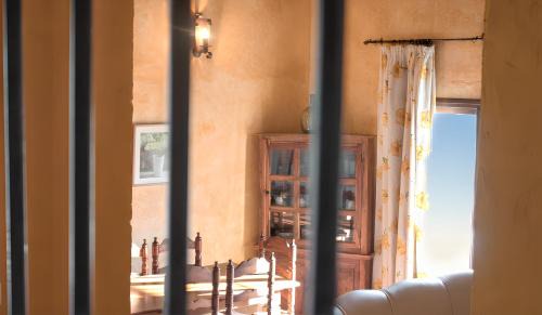 Estepa Casa | Charming House in Estepa with Mountain View