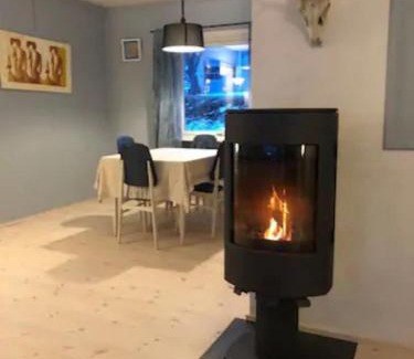 Valberg Casa | Charming house in fjord Lofoten