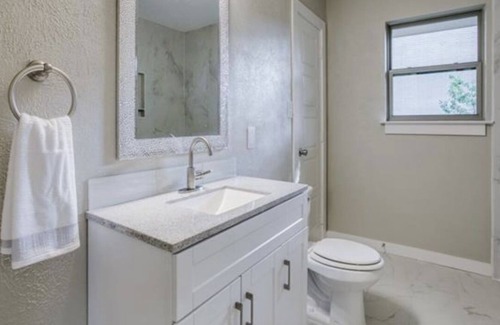 Oak Cliff Casa | Charming House in Oak Cliff