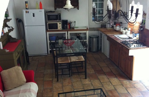 Poulx Casa | Charming house in Provencal village 10mn Nimes