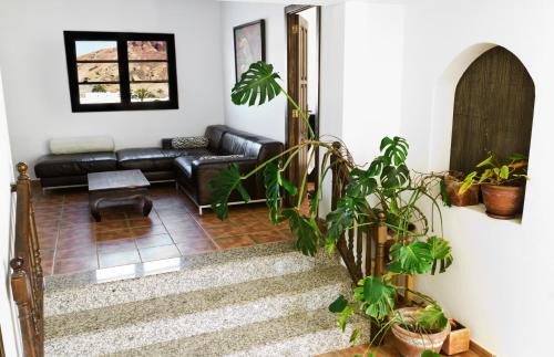 Tajaste Casa | Charming House in Tinajo with Private Pool