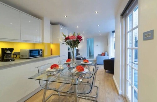 South Bermondsey Casa | Charming House Tower Bridge Apartment
