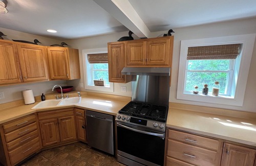 South Haven Casa | Charming House walking distance to downtown, close to beach and more!