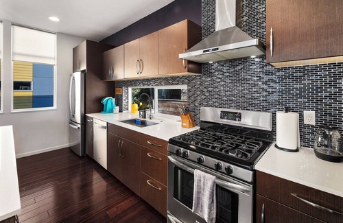 Atlantic Casa | Charming house with 3 bedrooms and 3.5 bathrooms in the heart of Seattle.
