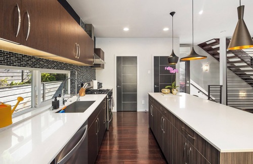 Atlantic Casa | Charming house with 3 bedrooms and 3.5 bathrooms in the heart of Seattle.