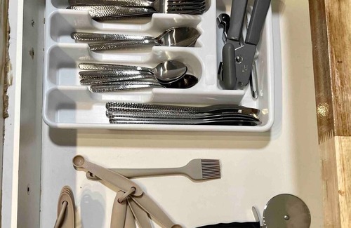 Stanfield Casa | Charming House with Backyard