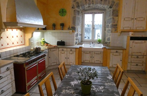 Rochepaule Casa | Charming house with swimming pool