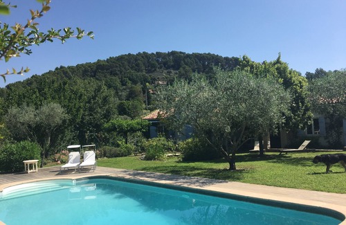 Tourrettes Casa | Encantadora casa con piscina climatizada climatizada, lago, mar, golf