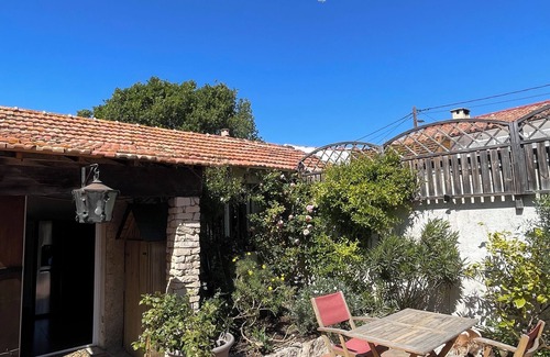 Vielle-Chapelle Casa | Charming house with swimming pool 100m from the sea, Marseille 8,