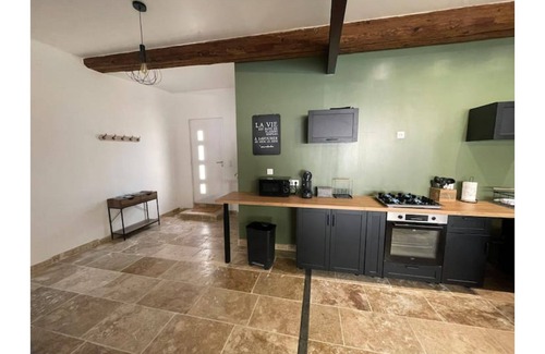 Monteux Casa | Charming house with swimming pool