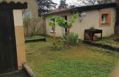 Meyzieu Nord Ouest Casa | Charming house within walking distance of Grand-Large and all amenities