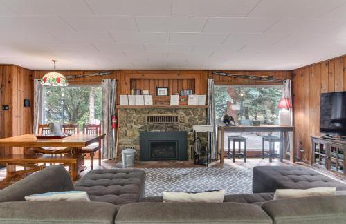Idaho Springs Casa | Charming Idaho Springs Retreat on Chicago Creek!