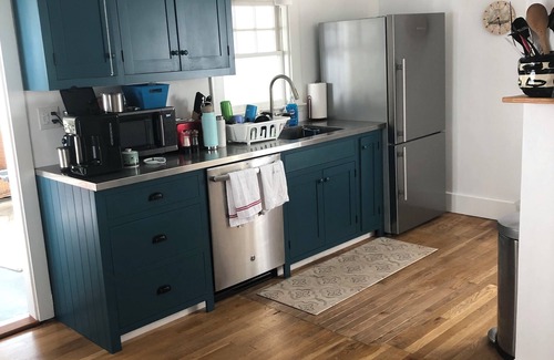 Rockland Cabaña | Charming In-Town Rockland Home