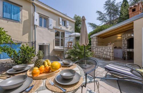 Cove Murtar Apartamento | Charming Island Villa Alba - Happy Rentals