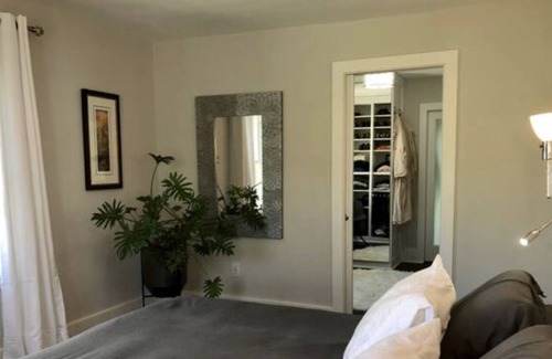 Ithaca Casa | Charming Ithaca Home, walk to campus, w/ gym, deck & Hot Tub